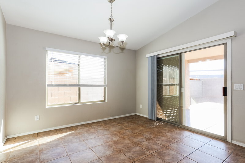 1,850/Mo, 11755 W Banff Ln El Mirage, AZ 85335 Dining Room View