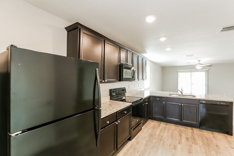 1,810/Mo, 25371 W Long Ave Buckeye, AZ 85326 Kitchen View