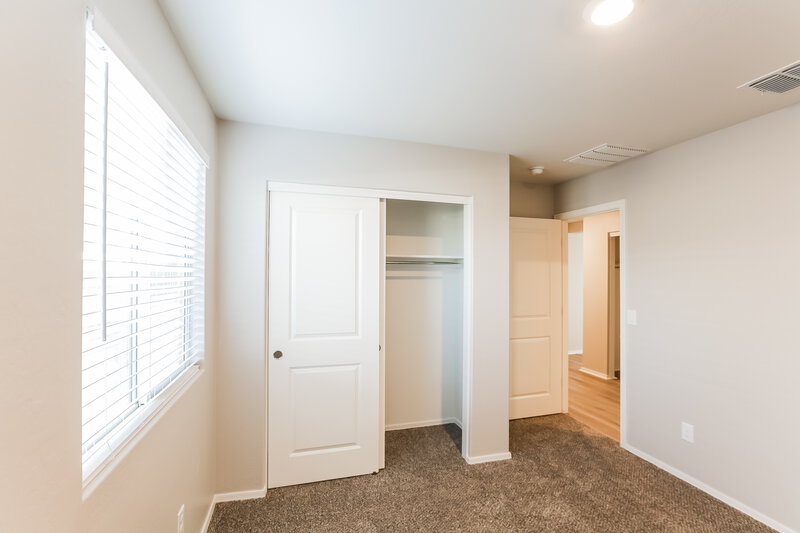 1,810/Mo, 25371 W Long Ave Buckeye, AZ 85326 Bedroom View