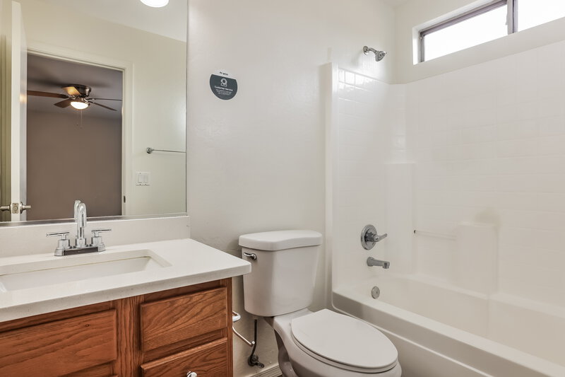 1,850/Mo, 14756 W Maui Ln Surprise, AZ 85379 Misc View 11