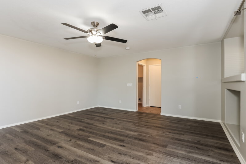 2,060/Mo, 7592 W Marlette Ave Glendale, AZ 85303 Main Bedroom View 2