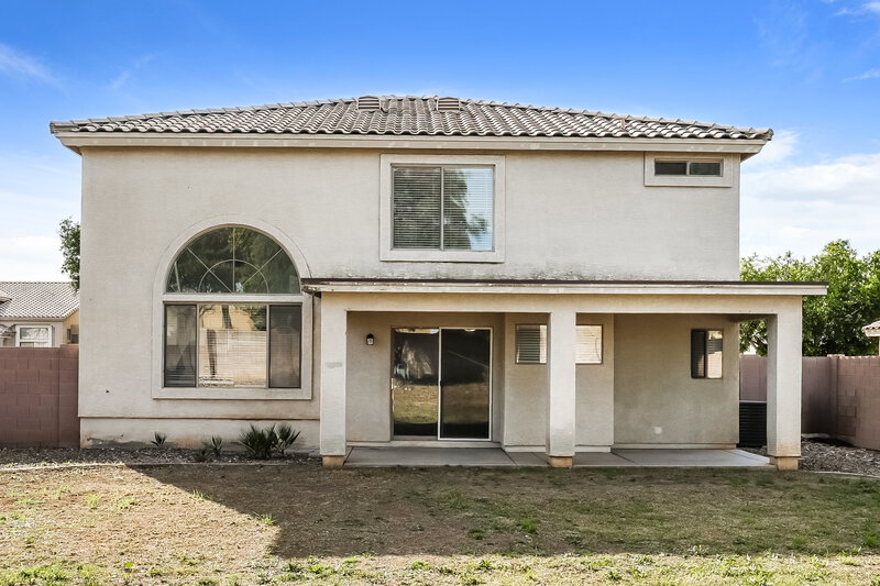 2,060/Mo, 7592 W Marlette Ave Glendale, AZ 85303 Rear View