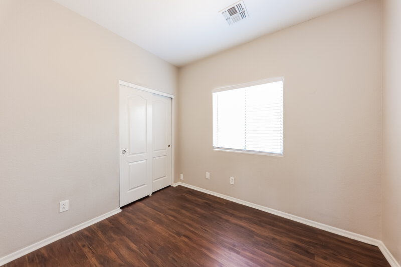2,090/Mo, 11950 W Jackson St Avondale, AZ 85323 Bedroom View 2