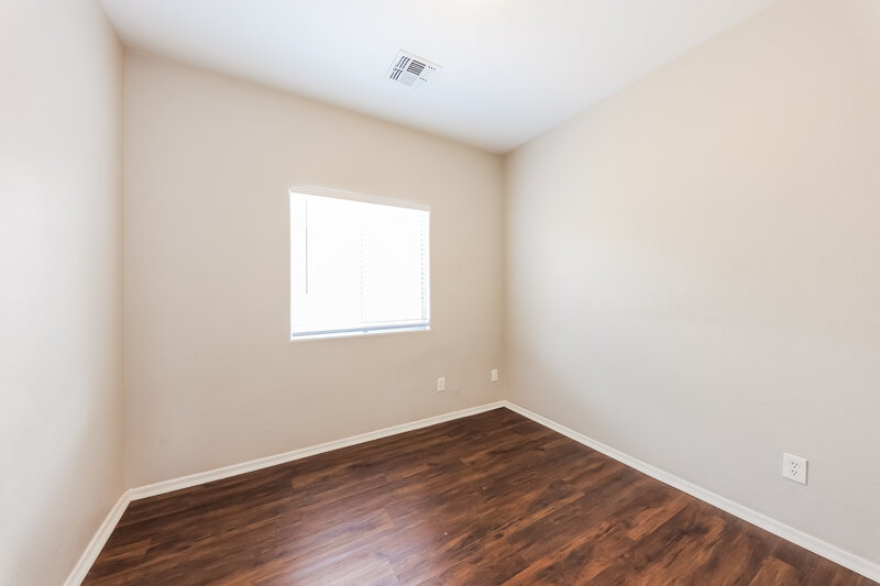 2,090/Mo, 11950 W Jackson St Avondale, AZ 85323 Bedroom View 3