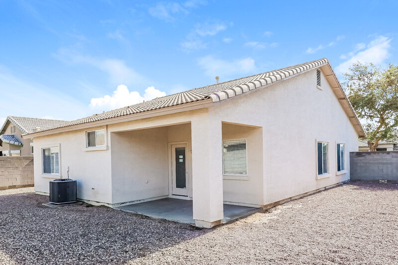 2,090/Mo, 11950 W Jackson St Avondale, AZ 85323 Rear View