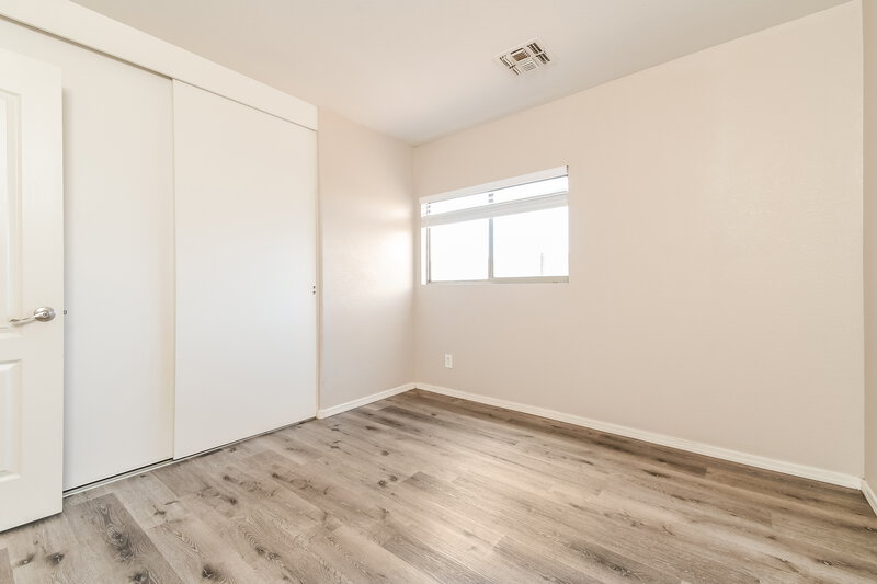 2,075/Mo, 8502 E Kiowa Ave Mesa, AZ 85209 Bedroom View 2