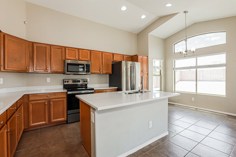 2,025/Mo, 2049 W Gold Mine Way San Tan Valley, AZ 85142 Kitchen View
