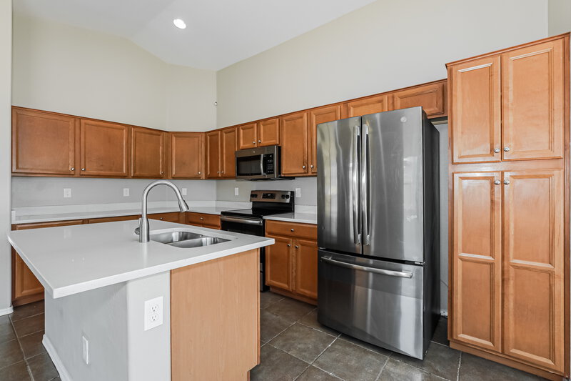 2,025/Mo, 2049 W Gold Mine Way San Tan Valley, AZ 85142 Kitchen View 2