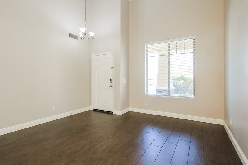 2,235/Mo, 17377 W Holland Ln Surprise, AZ 85388 Living Room View 2