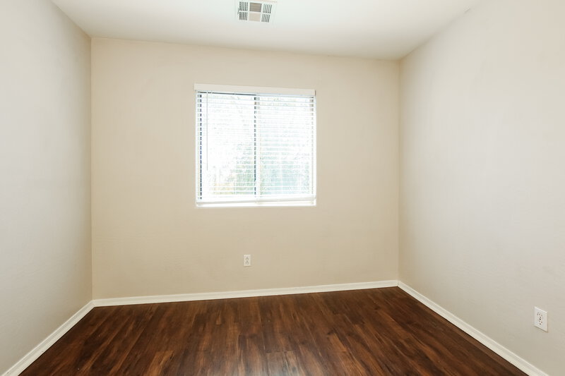 2,235/Mo, 17377 W Holland Ln Surprise, AZ 85388 Bedroom View