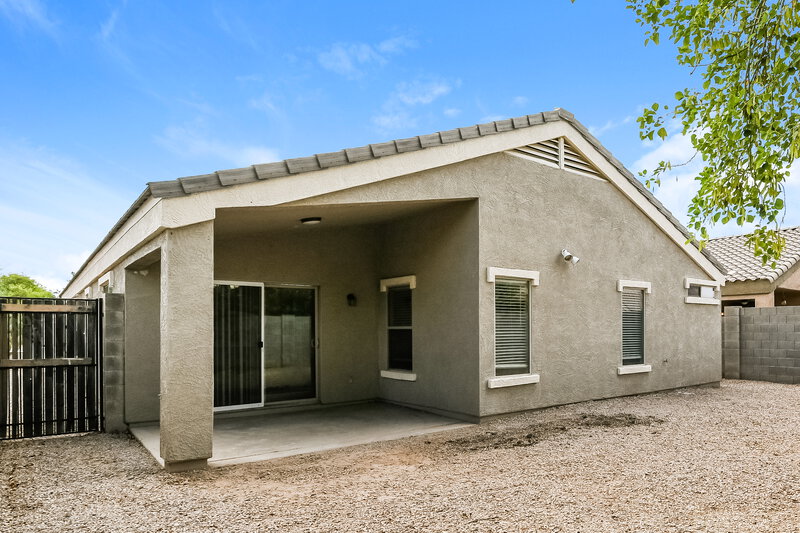 2,285/Mo, 39378 N Parisi Cir San Tan Valley, AZ 85140 Rear View