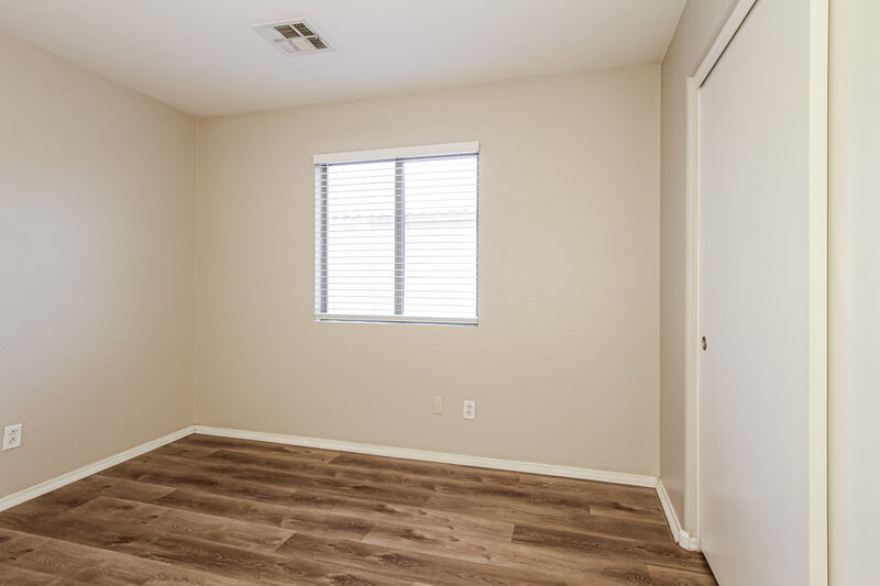 1,670/Mo, 14973 W Port Au Prince Ln Surprise, AZ 85379 Bedroom View
