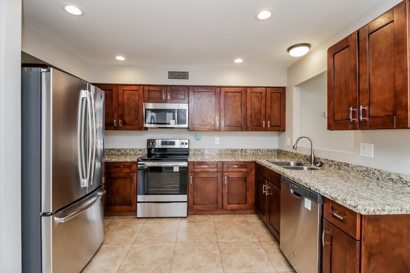 2,645/Mo, 3421 E Dragoon Ave Mesa, AZ 85204 Kitchen View 2