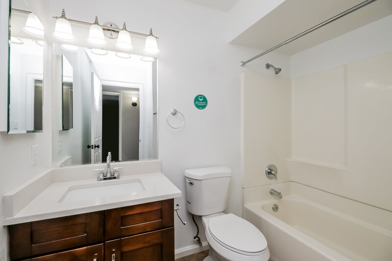 2,645/Mo, 3421 E Dragoon Ave Mesa, AZ 85204 Bathroom View