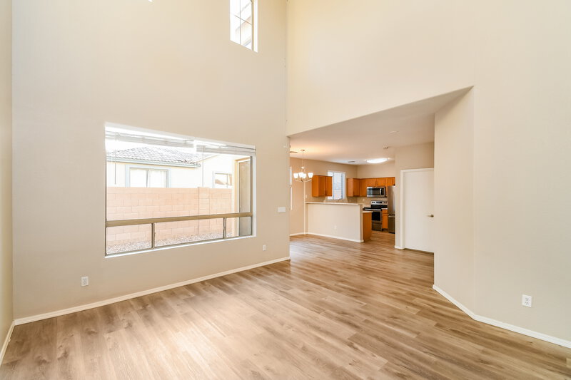 2,090/Mo, 1303 S Mansard Mesa, AZ 85209 Living Room View 2