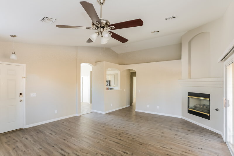 2,185/Mo, 16104 W Jefferson St Goodyear, AZ 85338 Living Room View 2