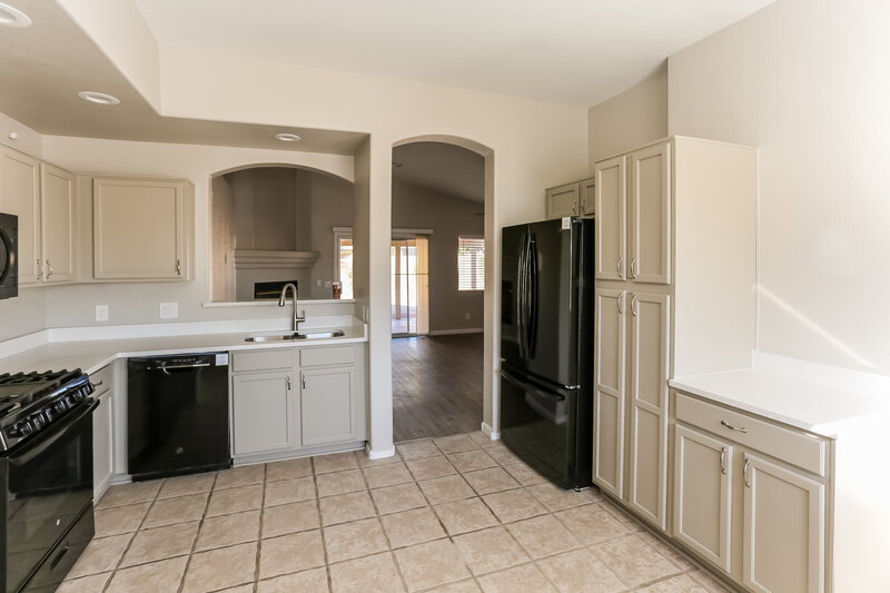 2,185/Mo, 16104 W Jefferson St Goodyear, AZ 85338 Kitchen View 2
