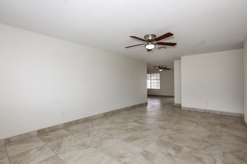 2,210/Mo, 2123 N Longmore Street Chandler, AZ 85224 Living Room View