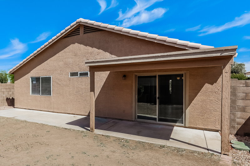 1,850/Mo, 10727 W Calle Del Sol Phoenix, AZ 85037 Rear View