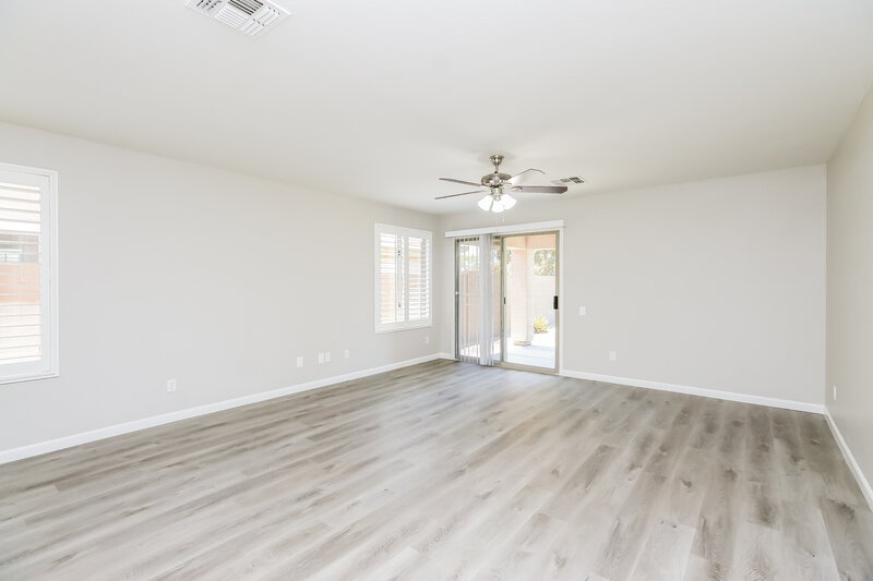 3,130/Mo, 21063 E Sonoqui Queen Creek, AZ 85142 Living Room View 3