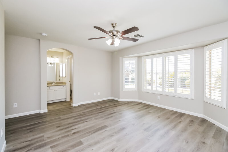 3,130/Mo, 21063 E Sonoqui Queen Creek, AZ 85142 Main Bedroom View 2