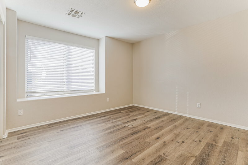 3,830/Mo, 14314 W Clarendon Avenue Goodyear, AZ 85395 Loft View