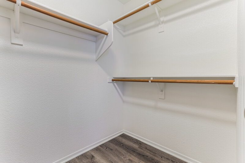 3,830/Mo, 14314 W Clarendon Avenue Goodyear, AZ 85395 Walk In Closet View