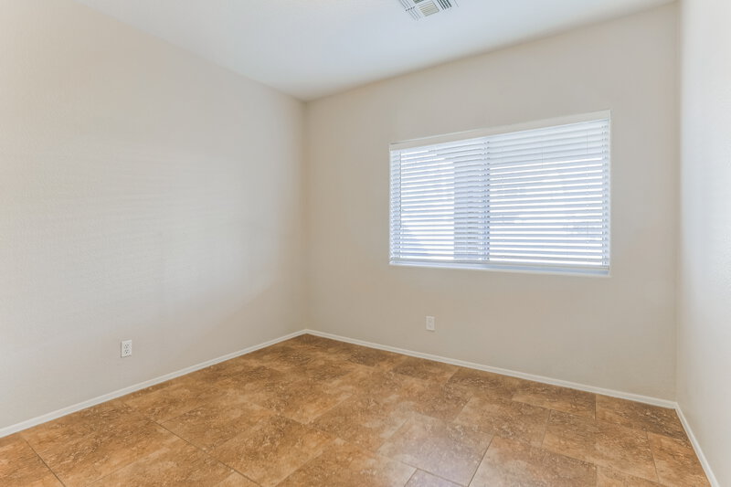 3,830/Mo, 14314 W Clarendon Avenue Goodyear, AZ 85395 Bedroom View 2