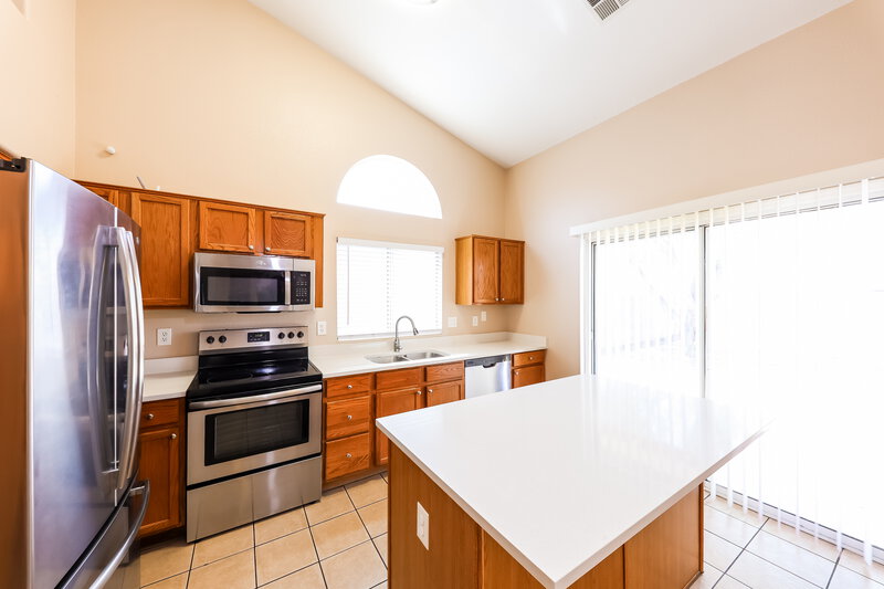1,900/Mo, 14815 W Dovestar Dr Surprise, AZ 85374 Kitchen View