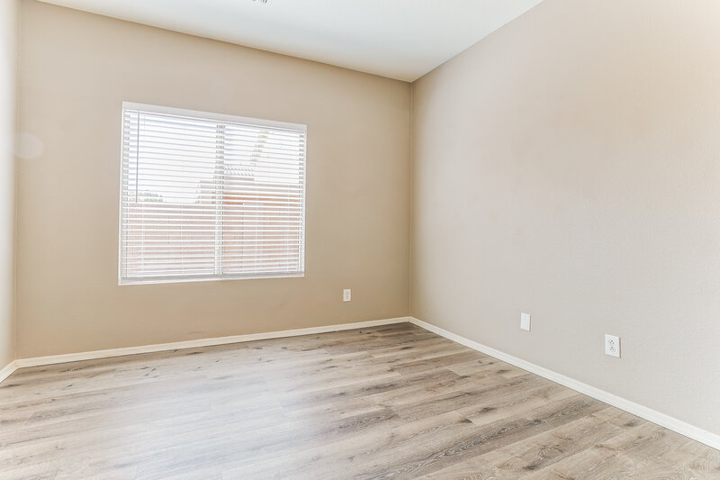 1,870/Mo, 30225 N Royal Oak Way San Tan Valley, AZ 85143 Bedroom View 4