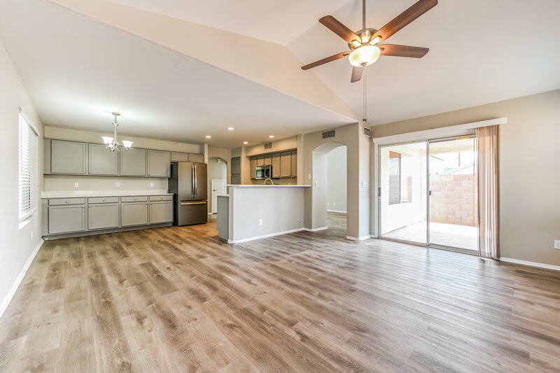 3,300/Mo, 1109 W Bluefield Avenue Phoenix, AZ 85023 Family Room View