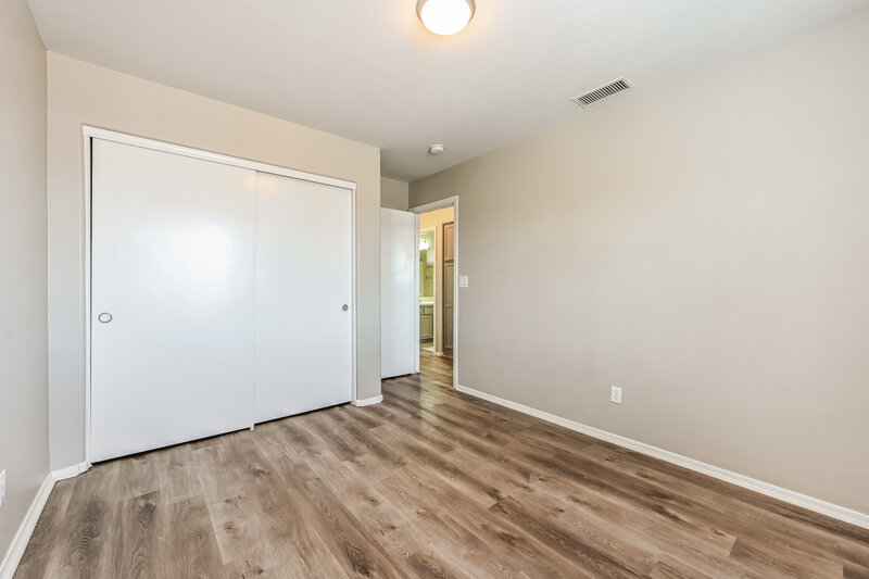 3,300/Mo, 1109 W Bluefield Avenue Phoenix, AZ 85023 Bedroom View 2