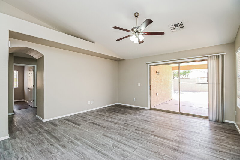 2,165/Mo, 2725 E Carol Ave Mesa, AZ 85204 Living Room View