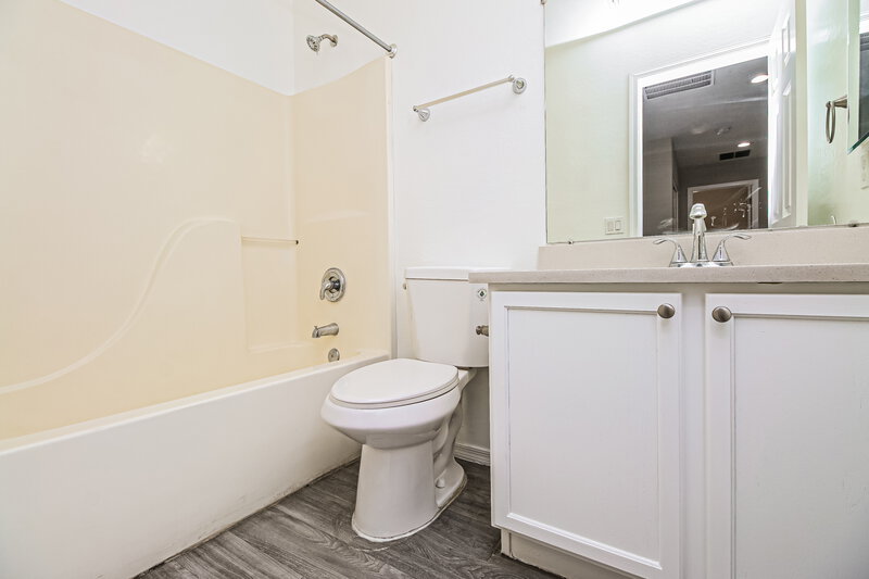 2,165/Mo, 2725 E Carol Ave Mesa, AZ 85204 Bathroom View