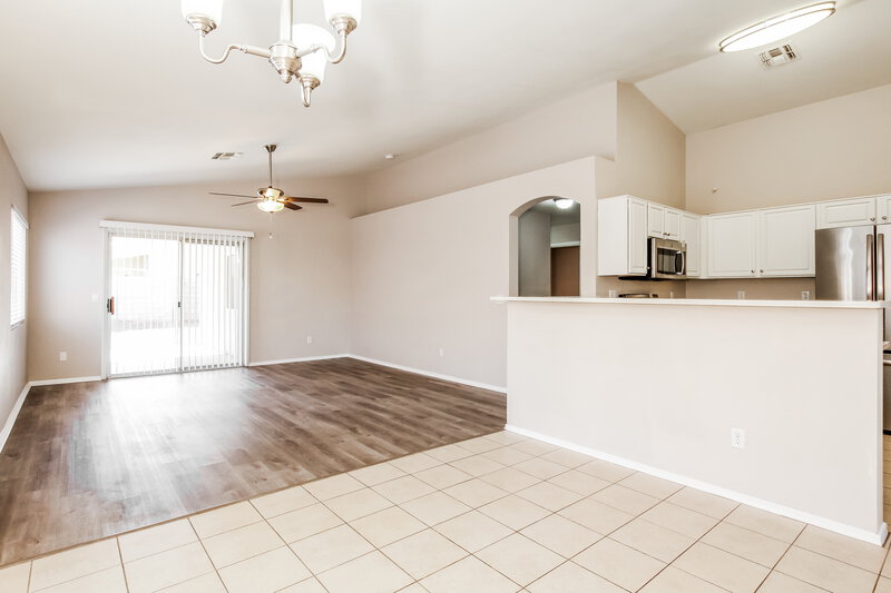 2,050/Mo, 11591 W Hubbell St Avondale, AZ 85392 Misc View 3