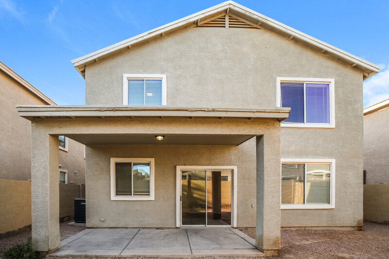 2,210/Mo, 4025 W Park St Phoenix, AZ 85041 Rear View