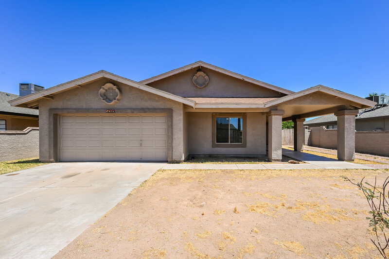 1,980/Mo, 5209 N 78th Dr Glendale, AZ 85303 External View