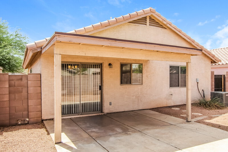 1,860/Mo, 10602 W Rosewood Dr Avondale, AZ 85392 Rear View 2