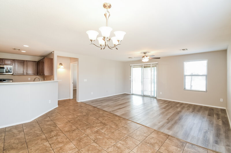 1,870/Mo, 1126 E Daniella Dr San Tan Valley, AZ 85140 Misc View 4