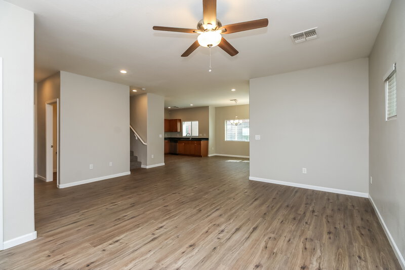 1,860/Mo, 1822 W Minton Street Phoenix, AZ 85041 Living Room View 3