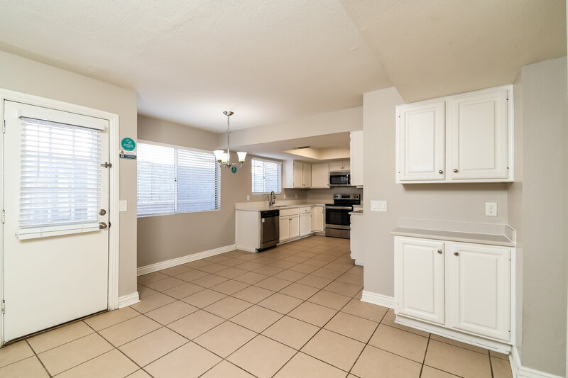 2,205/Mo, 1764 E Geronimo St Chandler, AZ 85225 Kitchen View