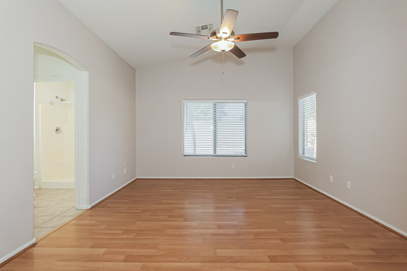 1,775/Mo, 13928 N 133rd Lane Surprise, AZ 85379 Main Bedroom View