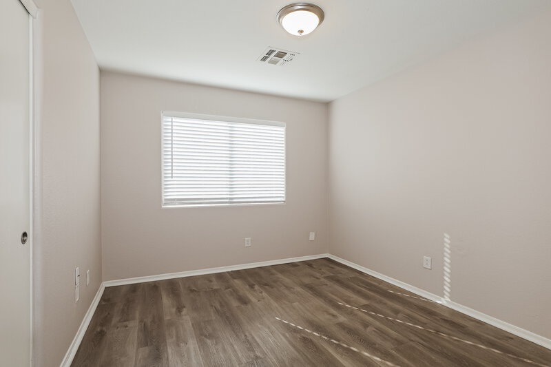 1,775/Mo, 13928 N 133rd Lane Surprise, AZ 85379 Bedroom View 2