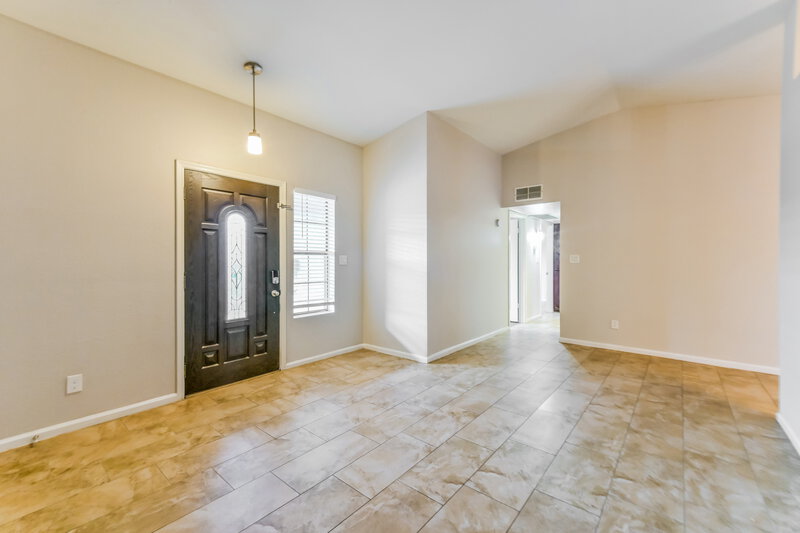 2,275/Mo, 2641 E Isabella Ave Mesa, AZ 85204 Dining Room View