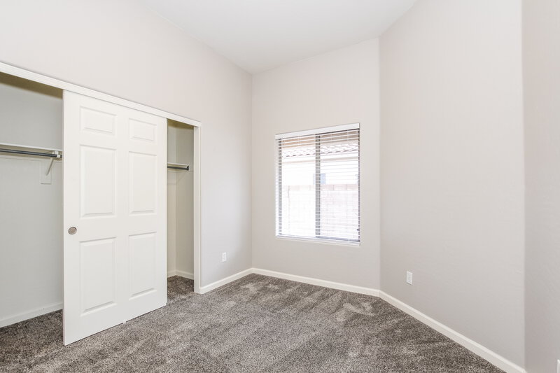 2,150/Mo, 14510 N 87th Ave Peoria, AZ 85381 Bedroom View 2
