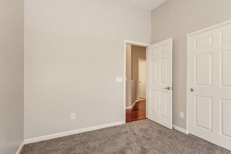 2,105/Mo, 14510 N 87th Ave Peoria, AZ 85381 Bedroom View 2