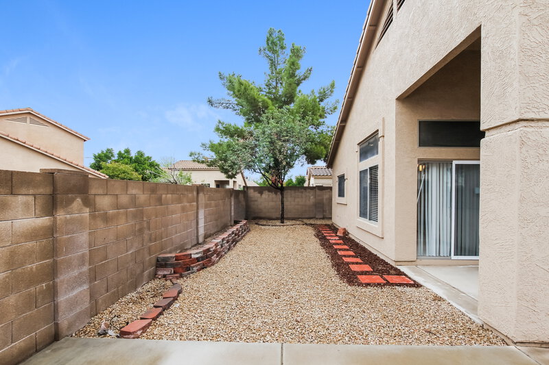 2,150/Mo, 14510 N 87th Ave Peoria, AZ 85381 Rear View