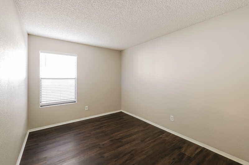 1,825/Mo, 11622 W Olive Dr Avondale, AZ 85392 Bedroom View