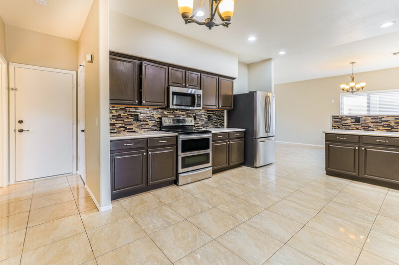 2,020/Mo, 30144 N Desert Willow Boulevard San Tan Valley, AZ 85143 Kitchen View