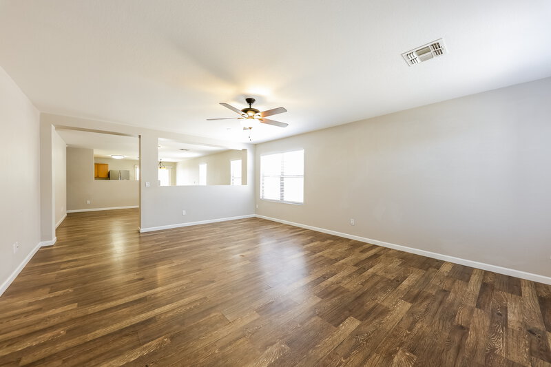 1,990/Mo, 11535 W Windrose Ave El Mirage, AZ 85335 Dining Room View